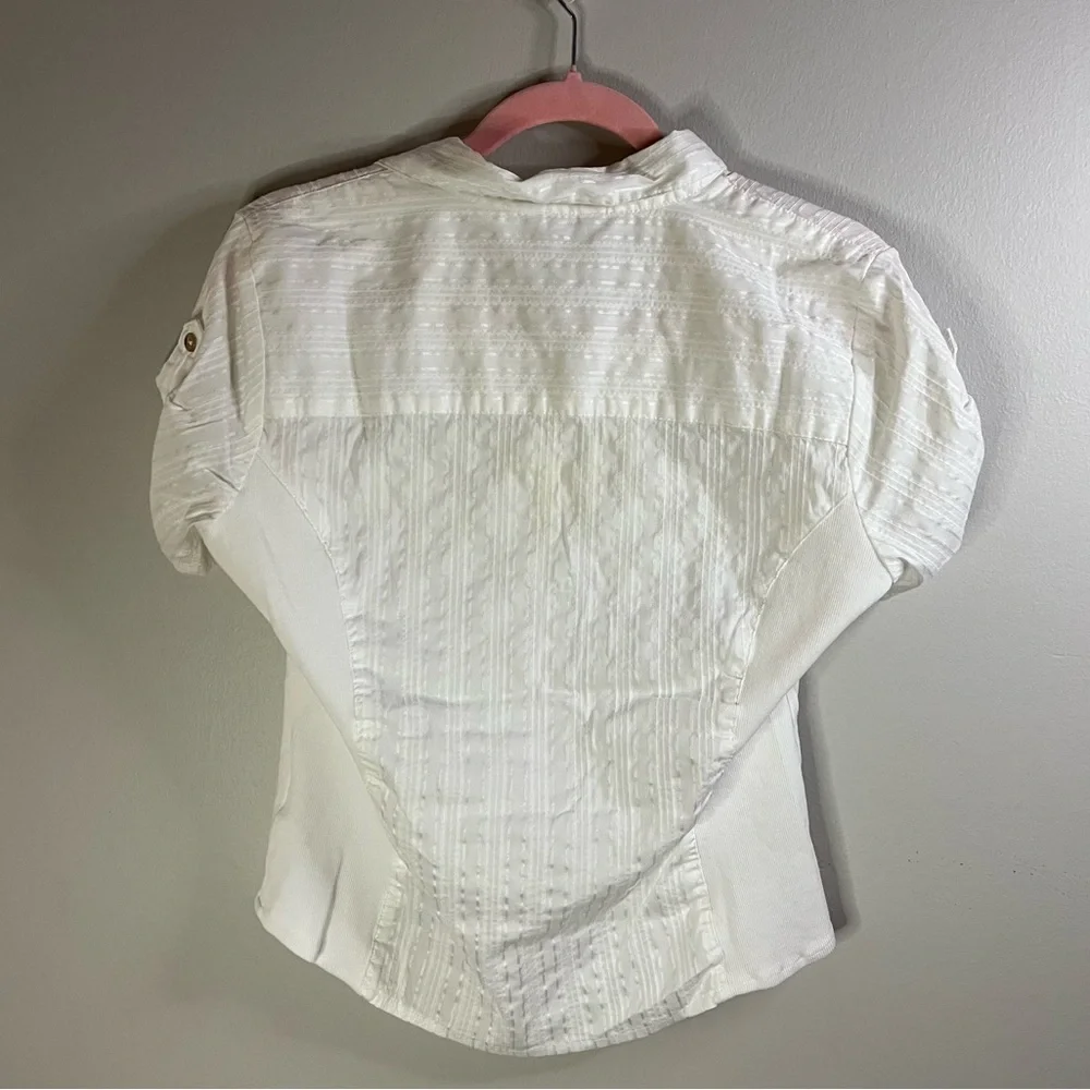 Guess White Short Sleeve Button Down Shirt - Picture 2 of 12